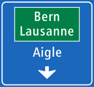 Lane routing on main road with route to Bern and Lausanne via motor-/expressway